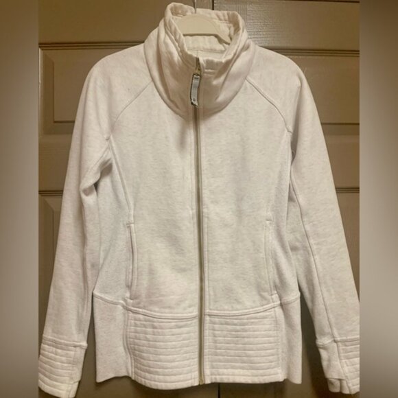 Super soft Lululemon RADIANT II JACKET Zip up IVORY CREAM Size 6 - Picture 8 of 8